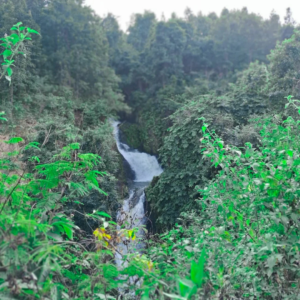 Sikidiri Waterfall in Ranchi 